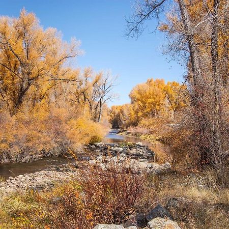 Riverfront Home With Bbq 2 Mi To Downtown Gunnison! Екстер'єр фото