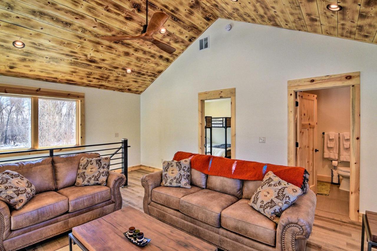 Riverfront Home With Bbq 2 Mi To Downtown Gunnison! Екстер'єр фото